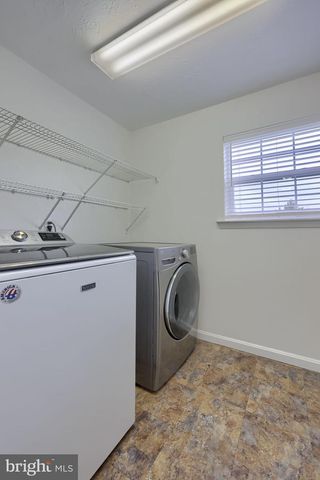 80 E SUMMIT DR, Littlestown, PA 17340