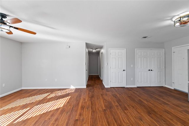 804 Avenue B, Sinton, TX 78387