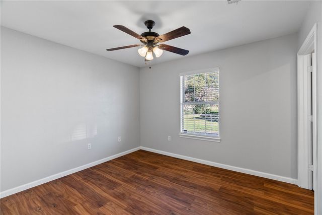 804 Avenue B, Sinton, TX 78387