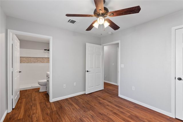 804 Avenue B, Sinton, TX 78387