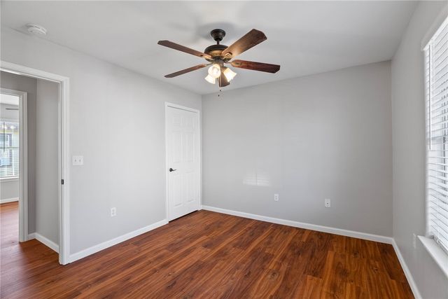 804 Avenue B, Sinton, TX 78387