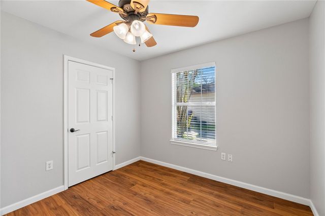 804 Avenue B, Sinton, TX 78387