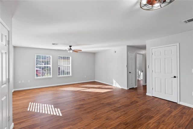 804 Avenue B, Sinton, TX 78387