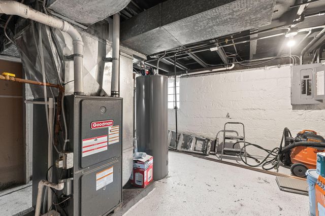 4844 Pine Avenue, Hammond, IN 46327
