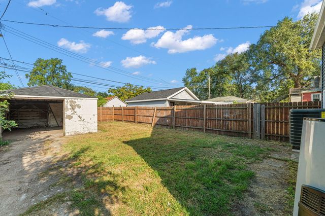4844 Pine Avenue, Hammond, IN 46327