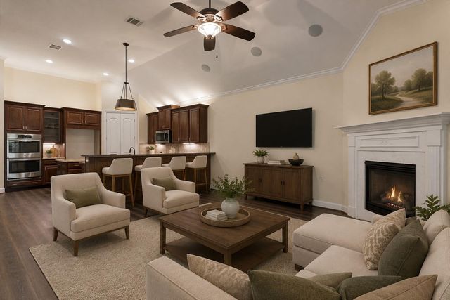 11 S Sandbells Park Lane, Montgomery, TX 77316