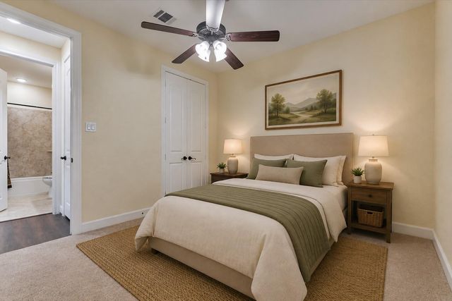 11 S Sandbells Park Lane, Montgomery, TX 77316