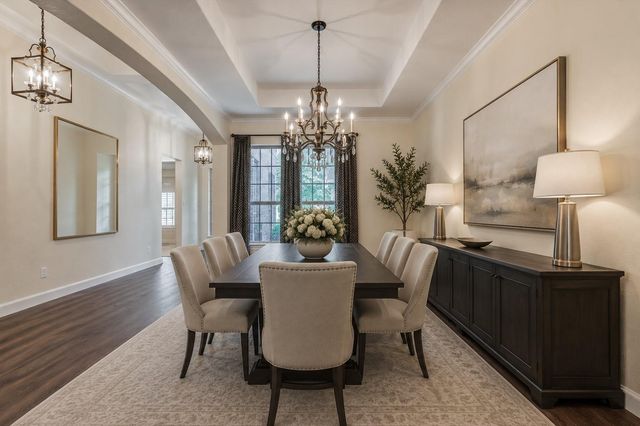 11 S Sandbells Park Lane, Montgomery, TX 77316