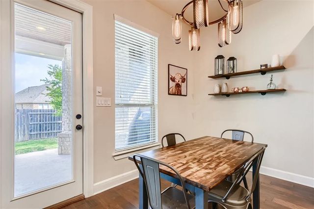 269 Pink Granite BLVD, Dripping Springs, TX 78620