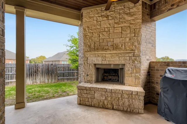 269 Pink Granite BLVD, Dripping Springs, TX 78620