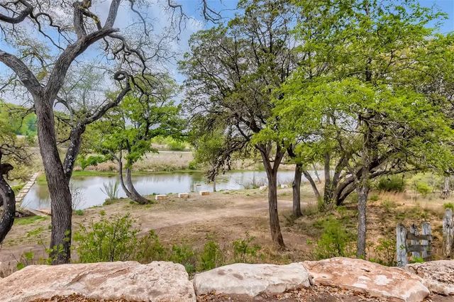 269 Pink Granite BLVD, Dripping Springs, TX 78620