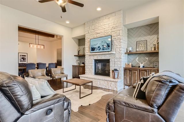 269 Pink Granite BLVD, Dripping Springs, TX 78620