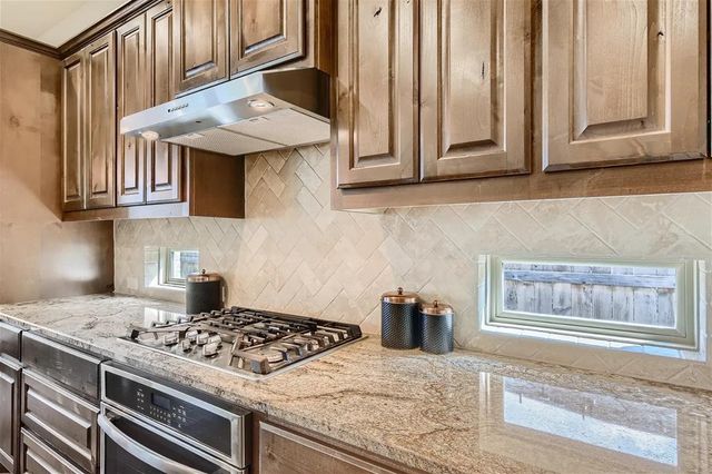 269 Pink Granite BLVD, Dripping Springs, TX 78620