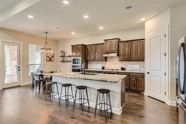 269 Pink Granite BLVD, Dripping Springs, TX 78620