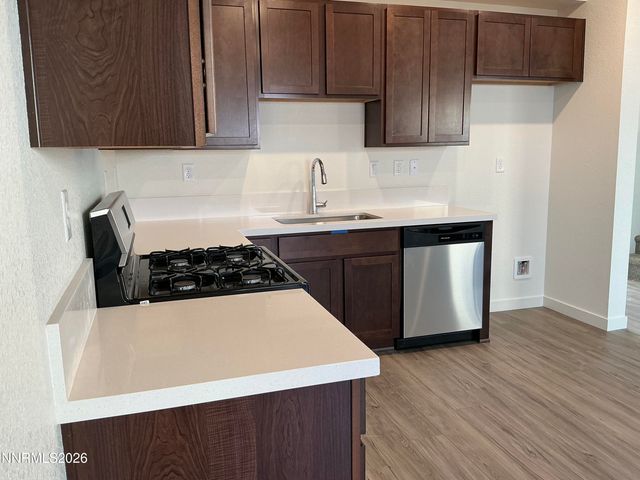 258 Green Lane, Dayton, NV 89403