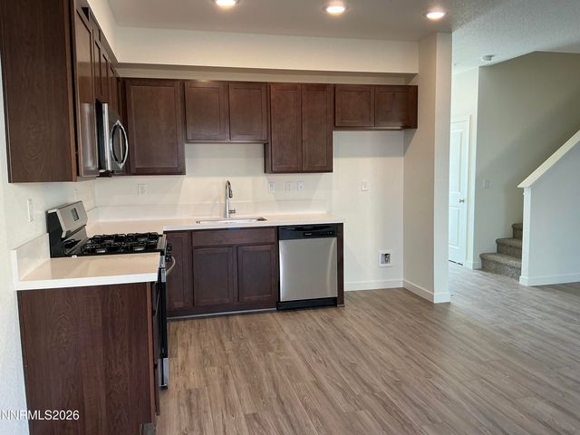 258 Green Lane, Dayton, NV 89403