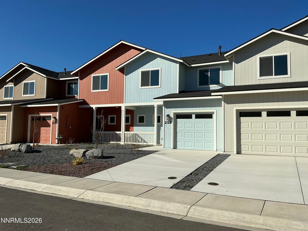 258 Green Lane, Dayton, NV 89403