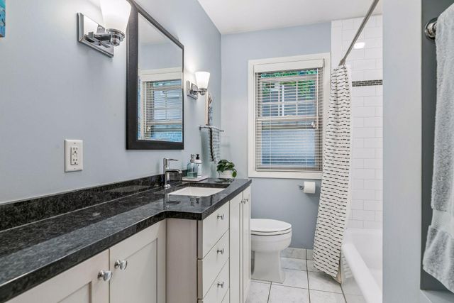 1375 Wellesley Avenue, Saint Paul, MN 55105