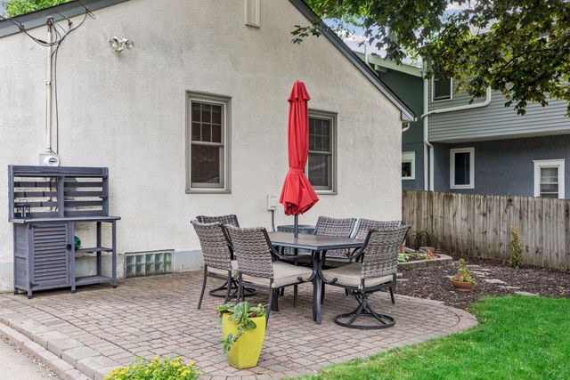 1375 Wellesley Avenue, Saint Paul, MN 55105