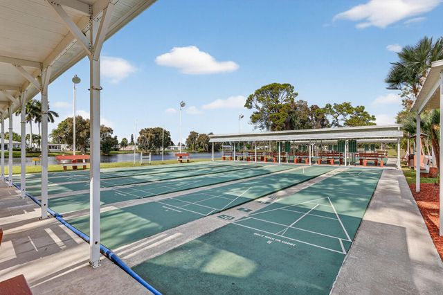 5 Flamenco Way, Port St. Lucie, Port St Lucie, FL 34952