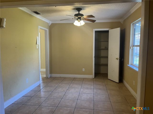 814 S 25th Street, Copperas Cove, TX 76522