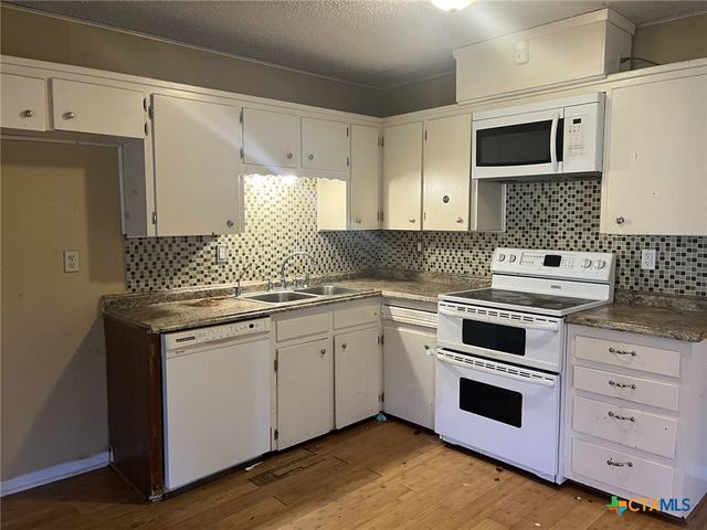 814 S 25th Street, Copperas Cove, TX 76522