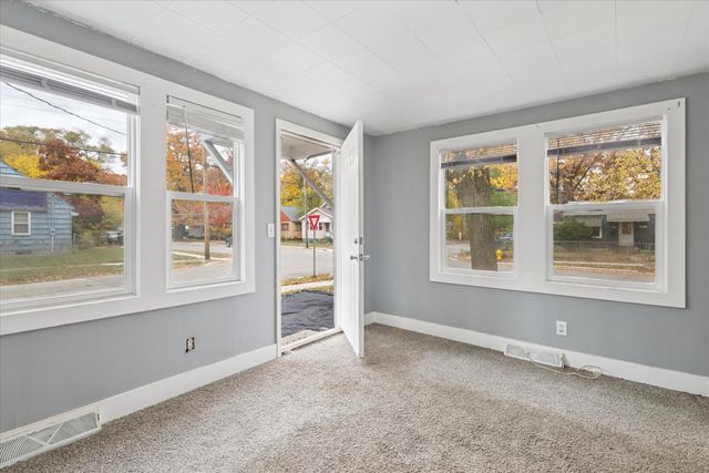 3301 7th Street, Muskegon Heights City, MI 49444