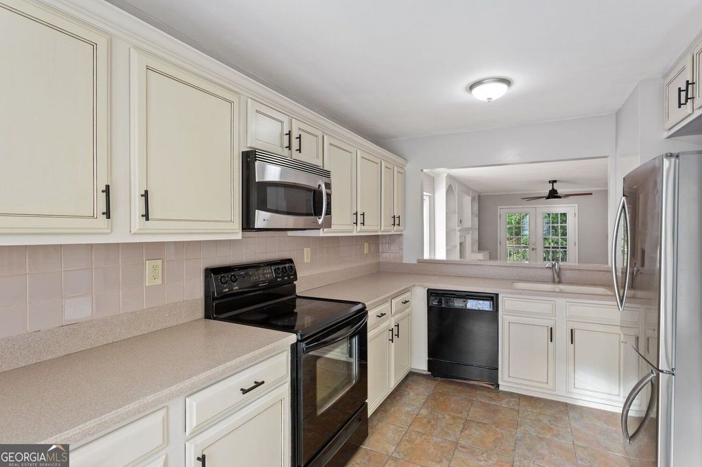 5182 Laurel Bridge Court SE, Smyrna, GA 30082 — photo 4