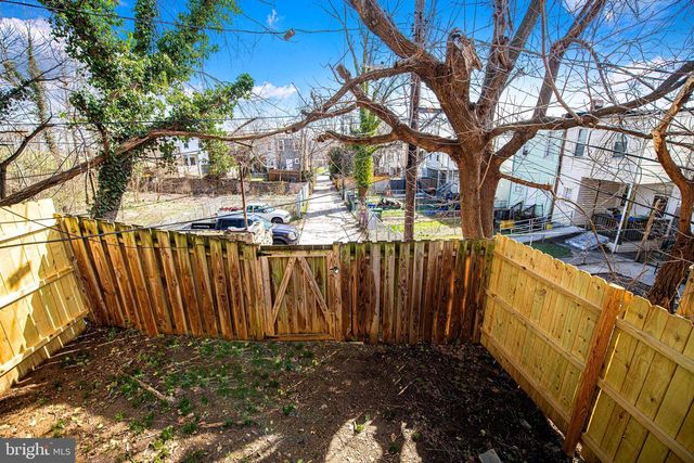 601 N LOUDON AVE, Baltimore, MD 21229