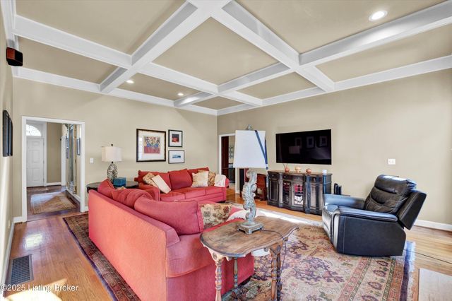 4019 Taylorsville Rd, Taylorsville, KY 40071