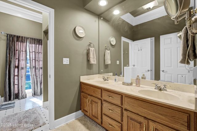 4019 Taylorsville Rd, Taylorsville, KY 40071