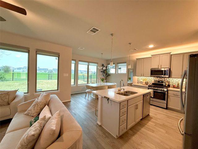 15782 Cairnwell Bend Drive, Humble, TX 77346