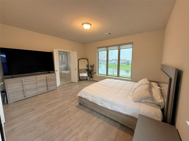 15782 Cairnwell Bend Drive, Humble, TX 77346