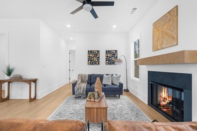 164 Aspen Hall Drive, Canton, GA 30115