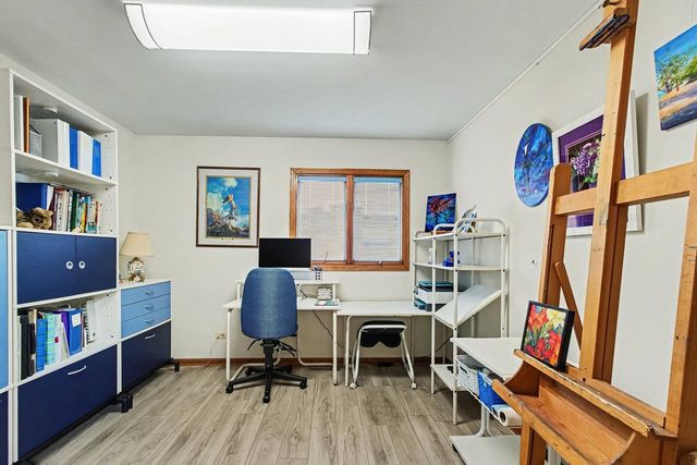 26469 N Il Route 83, Mundelein, IL 60060