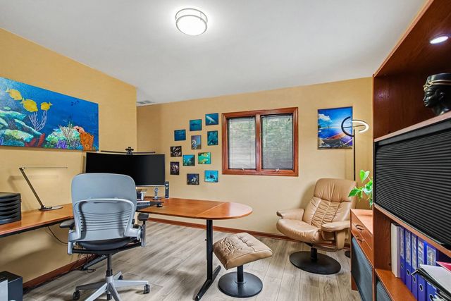 26469 N Il Route 83, Mundelein, IL 60060