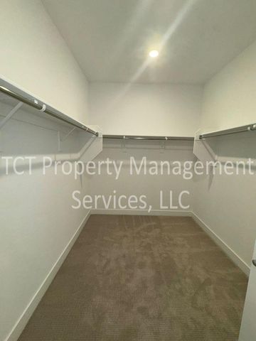 808 W Sparrow Drive, San Tan Valley, AZ 85140