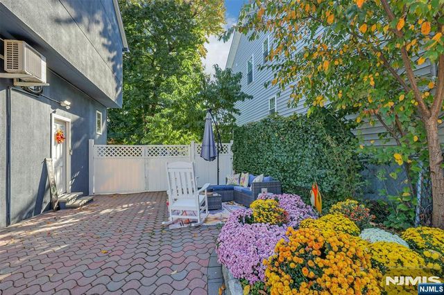 123 Sussex Road, Bergenfield, NJ 07621