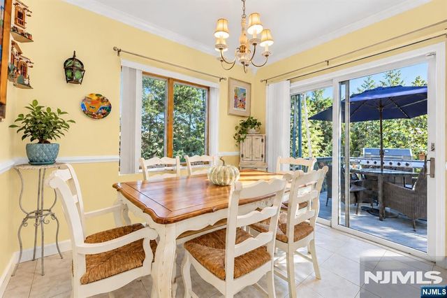 123 Sussex Road, Bergenfield, NJ 07621