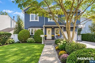 123 Sussex Road, Bergenfield, NJ 07621