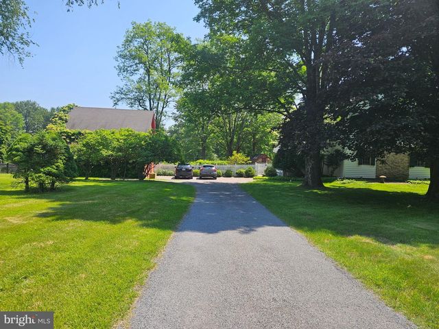 112 PLEASANT GROVE RD, Long Valley, NJ 07853