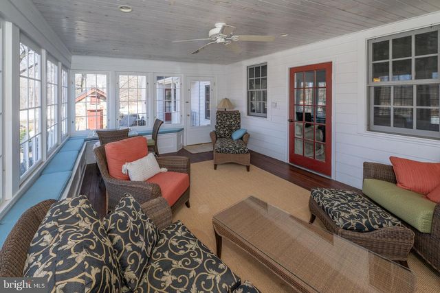 112 PLEASANT GROVE RD, Long Valley, NJ 07853