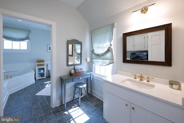 112 PLEASANT GROVE RD, Long Valley, NJ 07853