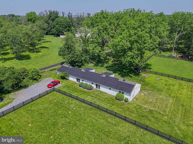 112 PLEASANT GROVE RD, Long Valley, NJ 07853