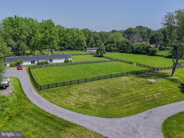 112 PLEASANT GROVE RD, Long Valley, NJ 07853