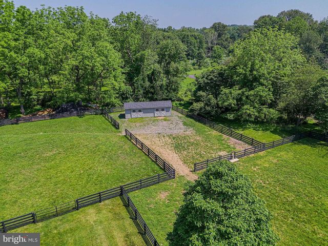 112 PLEASANT GROVE RD, Long Valley, NJ 07853