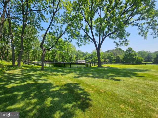 112 PLEASANT GROVE RD, Long Valley, NJ 07853