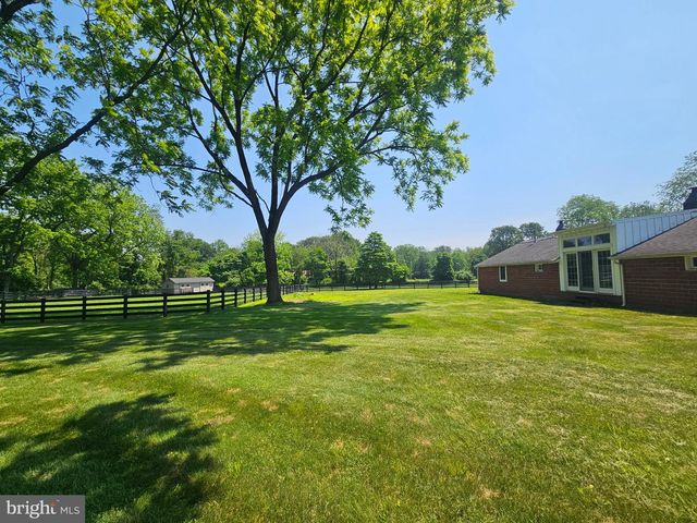 112 PLEASANT GROVE RD, Long Valley, NJ 07853