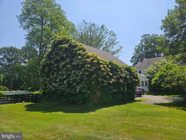 112 PLEASANT GROVE RD, Long Valley, NJ 07853