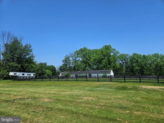 112 PLEASANT GROVE RD, Long Valley, NJ 07853